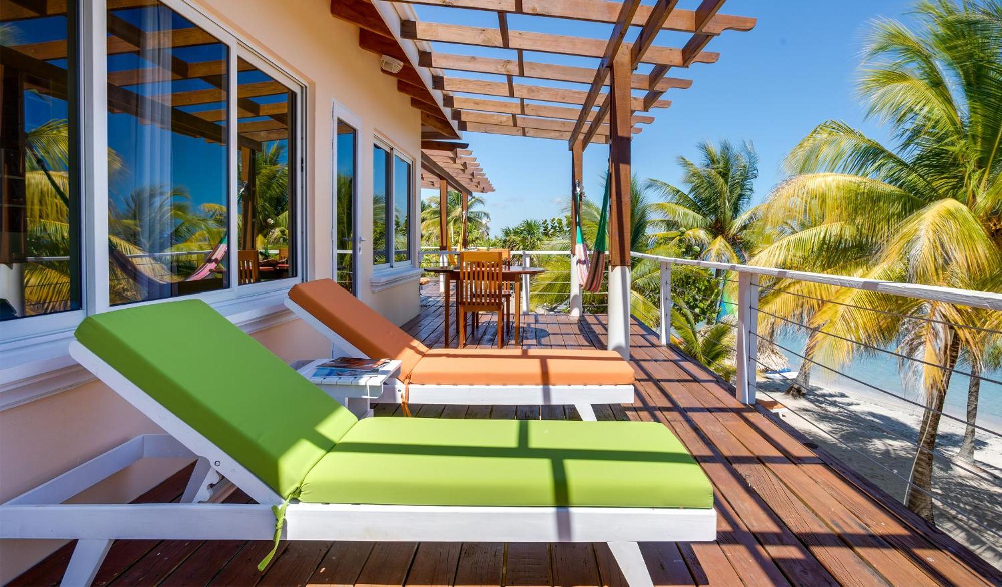Laru Beya Resort Placencia Bagian luar foto