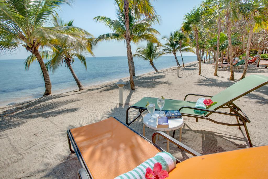 Laru Beya Resort Placencia Bagian luar foto