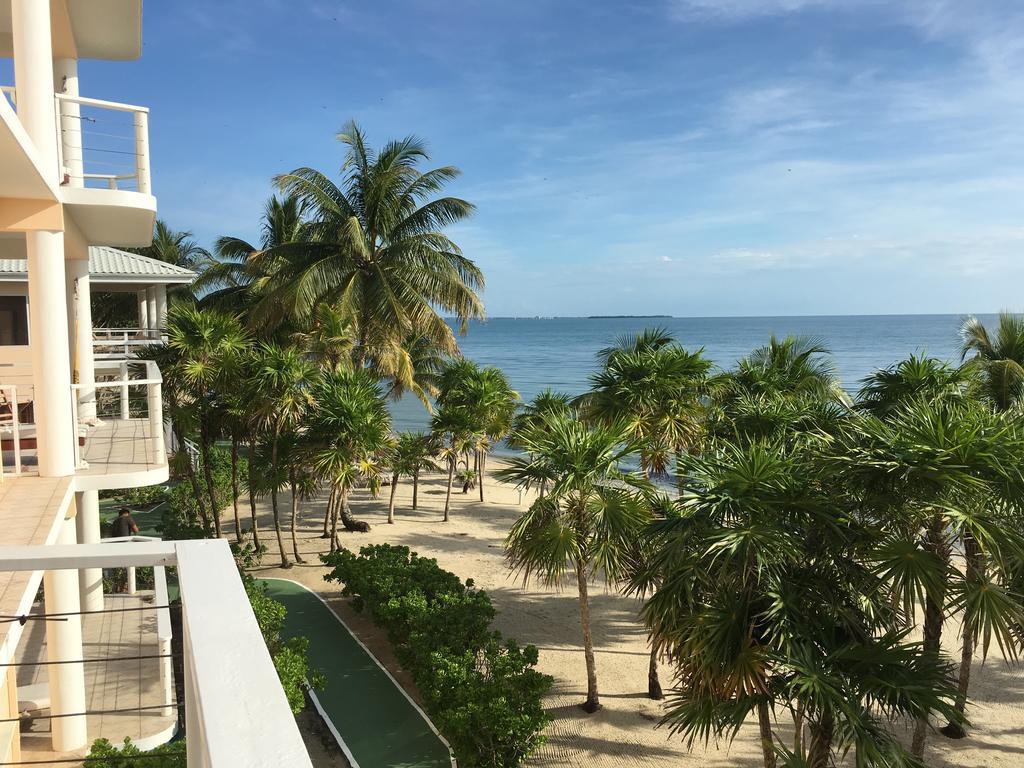 Laru Beya Resort Placencia Bagian luar foto