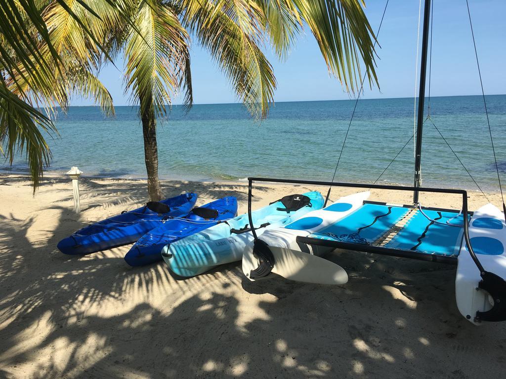 Laru Beya Resort Placencia Bagian luar foto